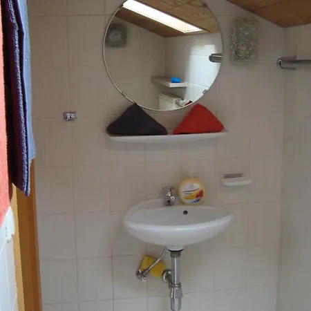 Dachgeschosswohnung Mit Toller Aussicht Vom Balkon Apartamento