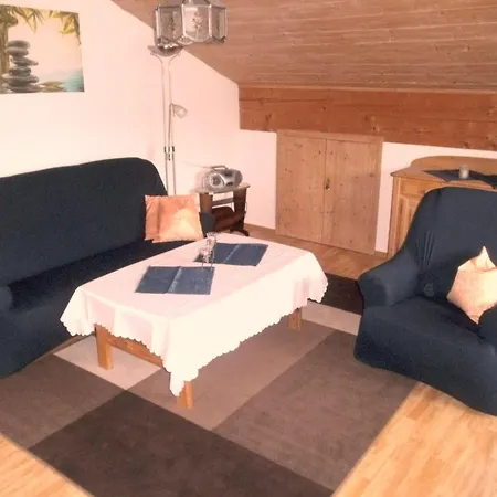 Dachgeschosswohnung Mit Toller Aussicht Vom Balkon Bad Bayersoien
